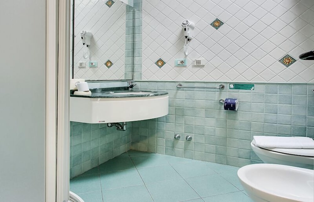 Фото Hotel Dolce Vita Cesenatico