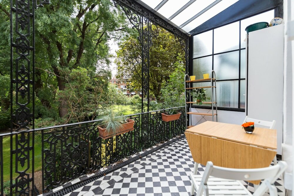 Фото Philbeach Balcony- 2bed flat in Earls Ct