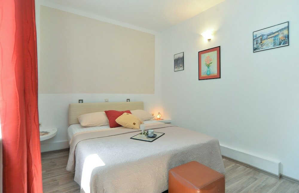 Фото Apartments Jasmine 1008