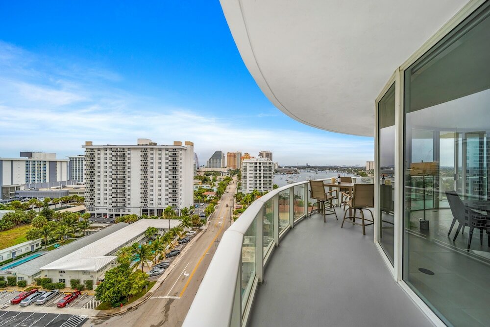 Фото Ocean view Amazing 3br at Tiffany House