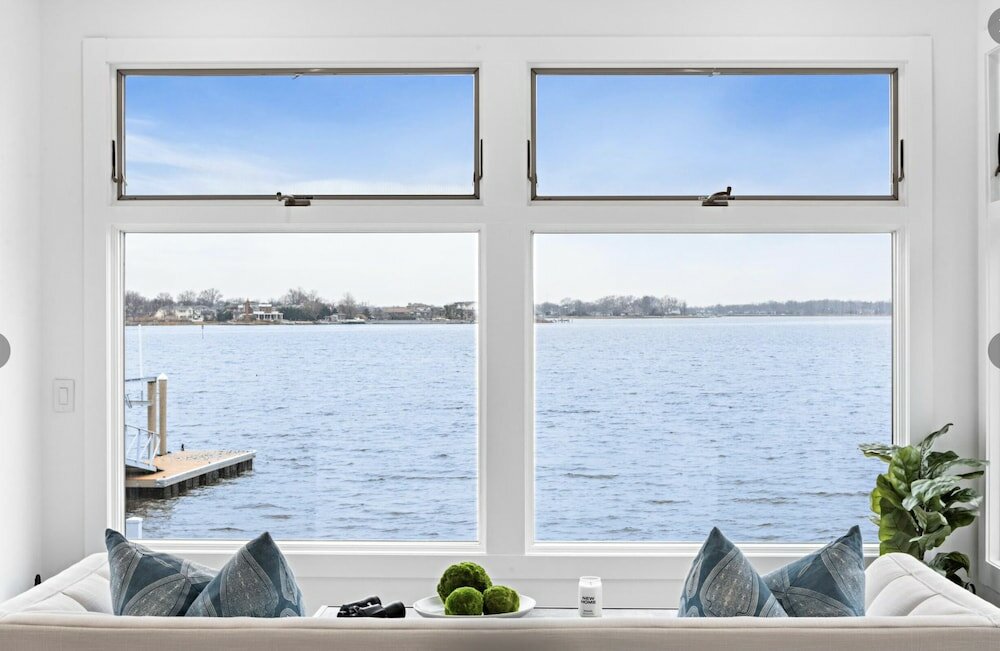 Фото Monmouth Beach 4br Villa on the Water