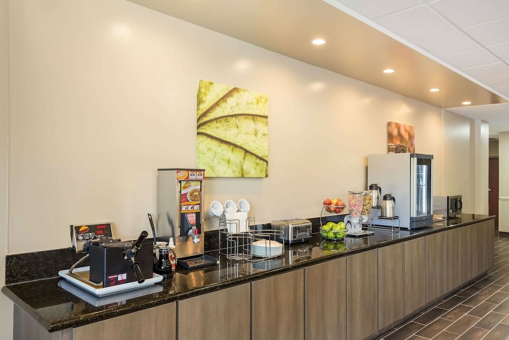 Фото Sleep Inn & Suites North Mobile Saraland