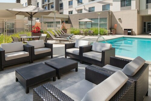 Гостиница Courtyard by Marriott Santa Ana Orange County в Коста-Меса