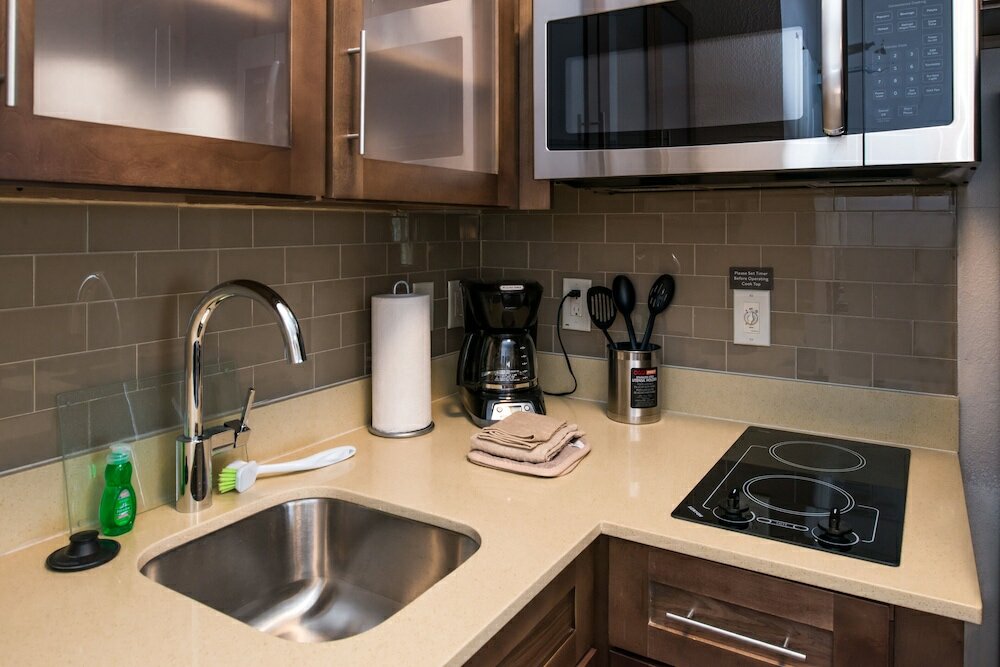 Фото Staybridge Suites Pecos, an Ihg Hotel