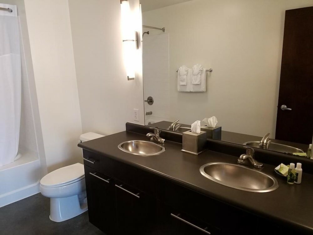 Фото Oakwood at Amli on 2nd