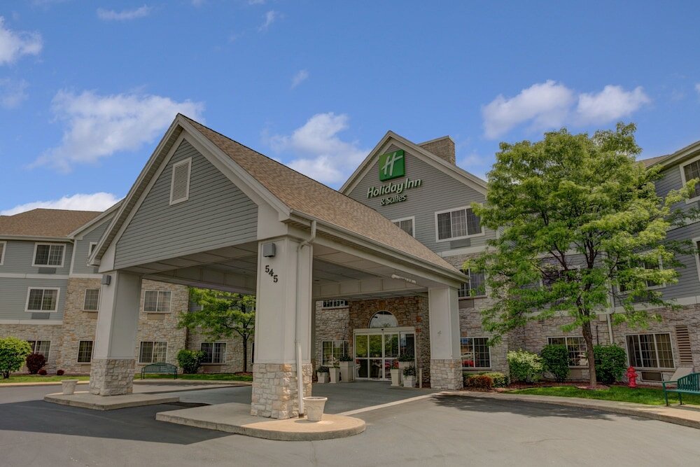 Фото Holiday Inn Hotel & Suites-Milwaukee Airport, an Ihg Hotel