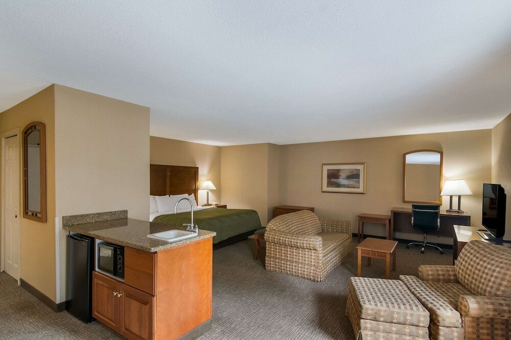 Фото Quality Inn Mystic - Groton