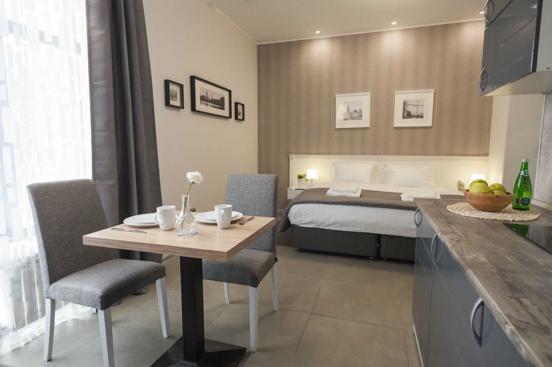 Фото отеля 1