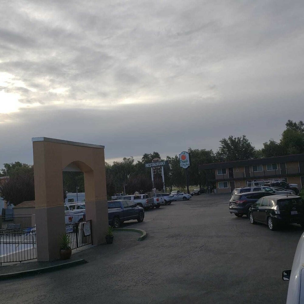 Фото Peach City Inn - Marysville Yuba City