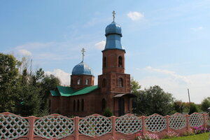 Храм Архангела Михаила (посёлок Новосёлки, ул. Крупской, 19), православный храм в Ульяновской области