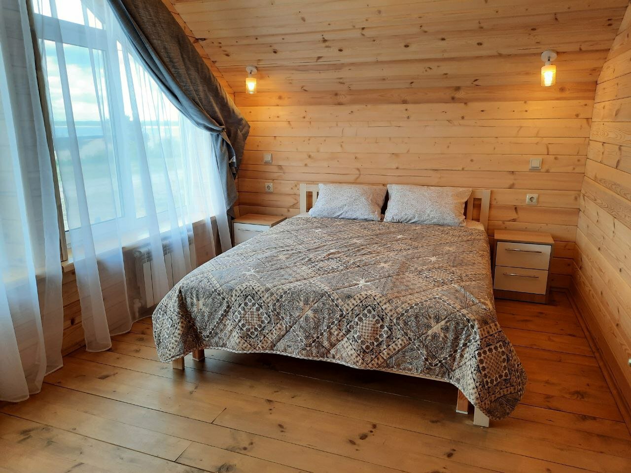 Фото Зеленый дом у пляжа