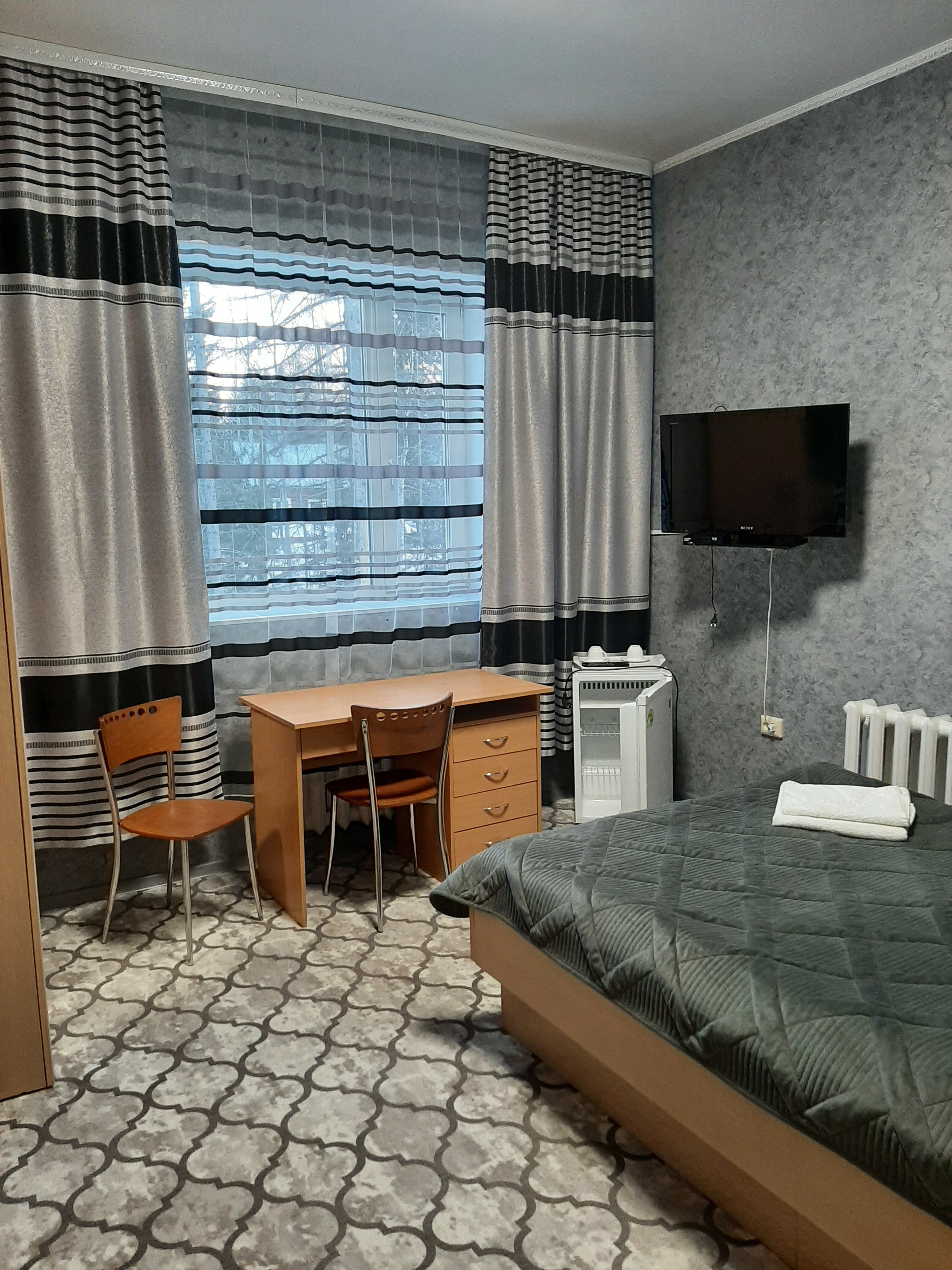 Фото отеля 2