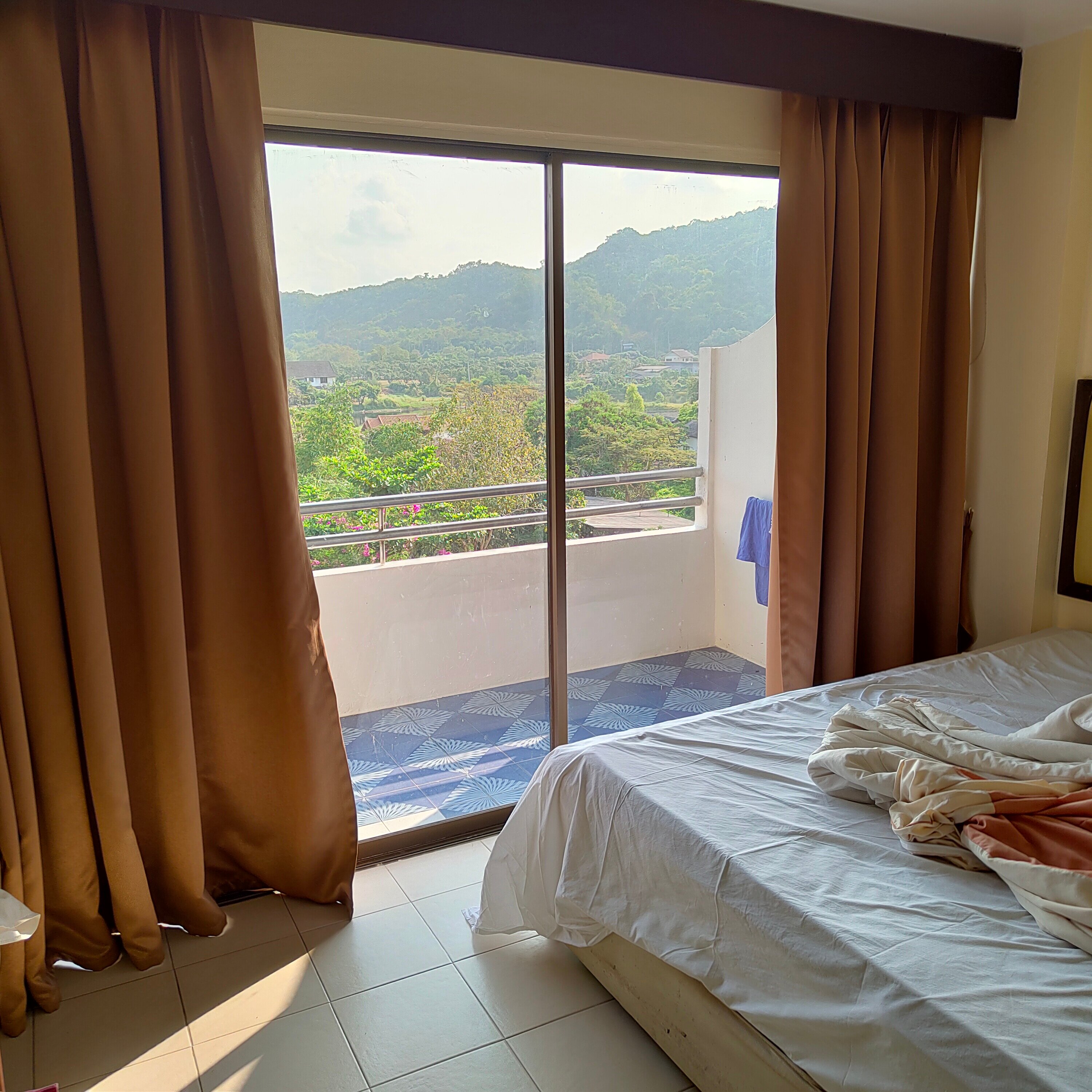 Фото Nice Beach Hotel