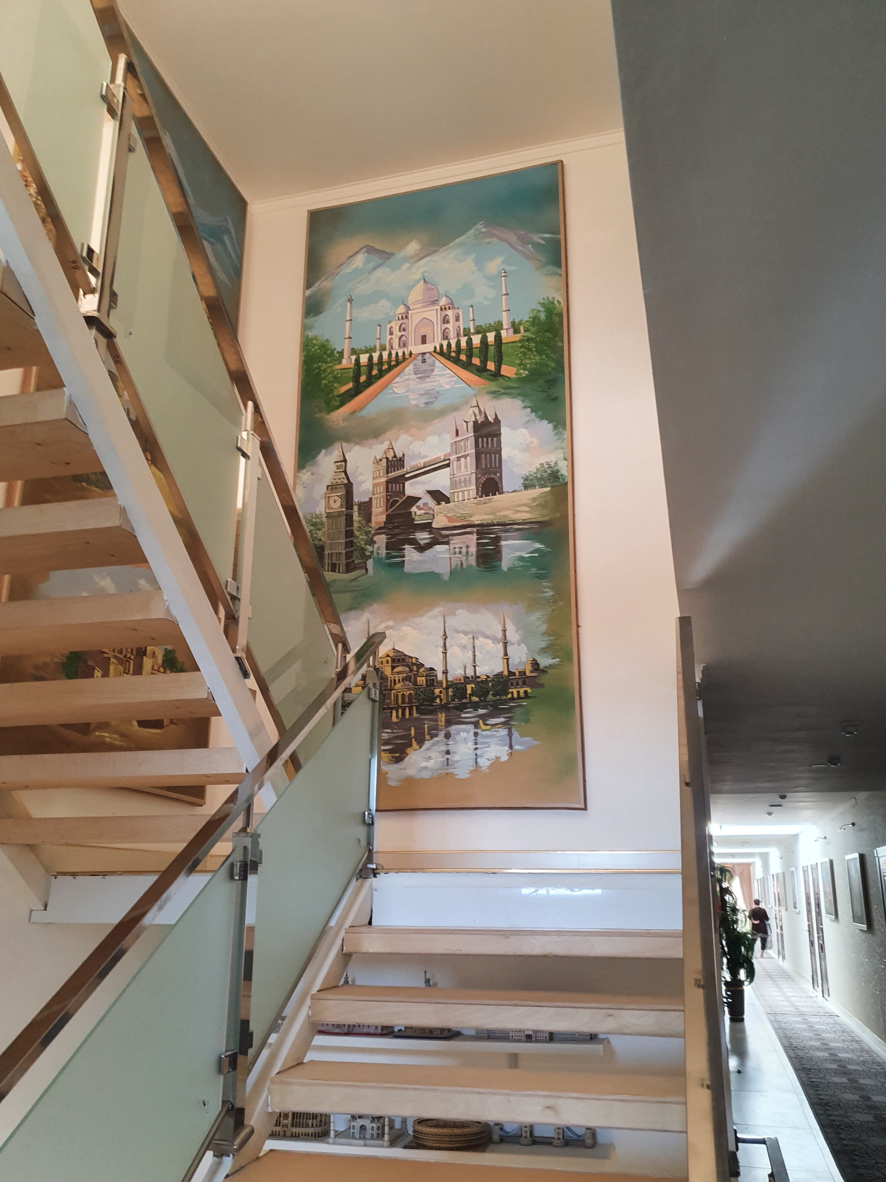 Фото Шарк Юлдузи