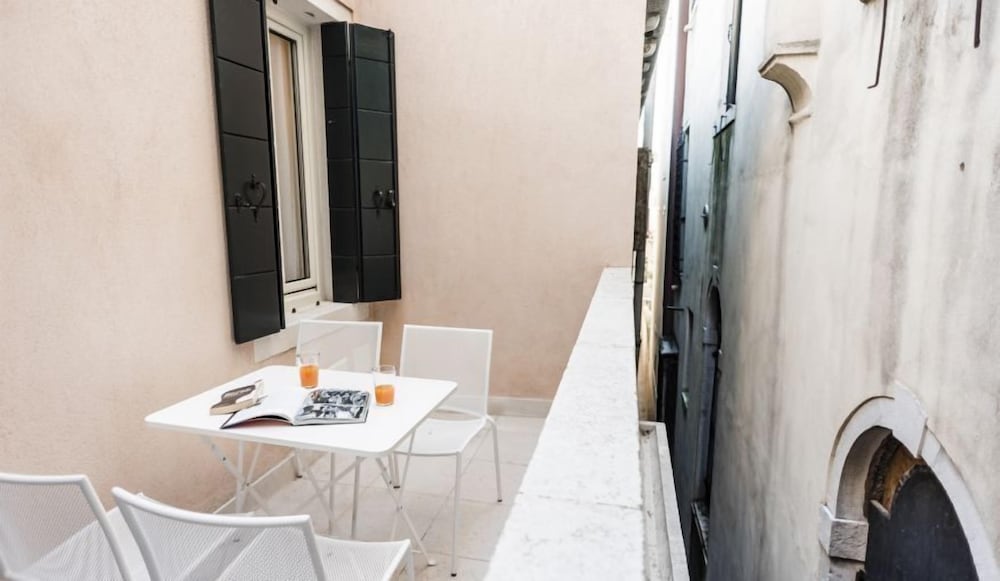 Фото Mysweetplace - San Marco Apartments