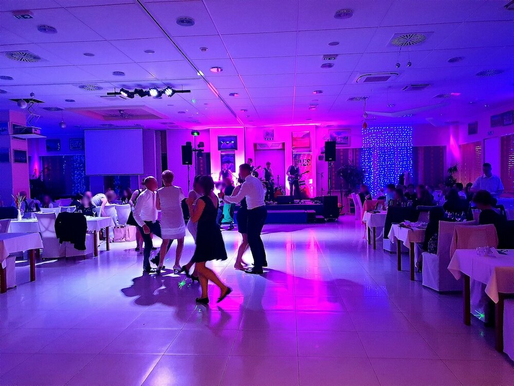 Фото Hotel Galaksija Trebnje