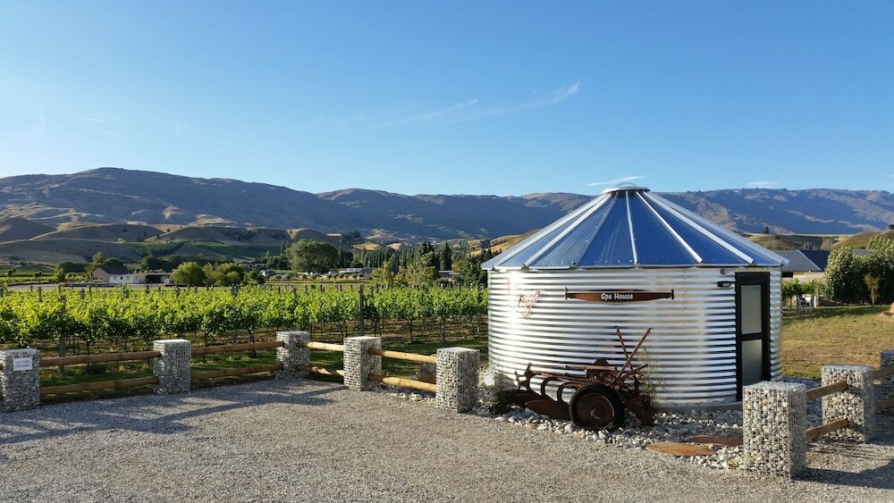 Фото River Rock Estate