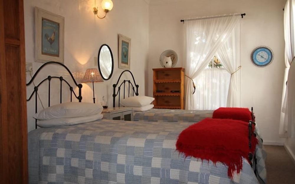 Фото Buiten Verwagten Guest House