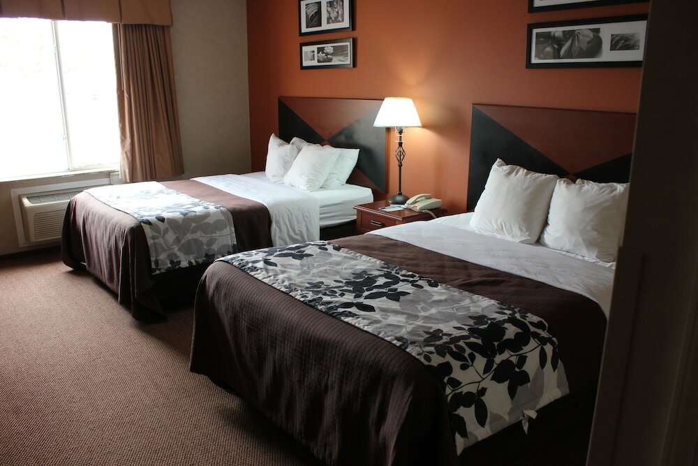 Фото Sleep Inn & Suites