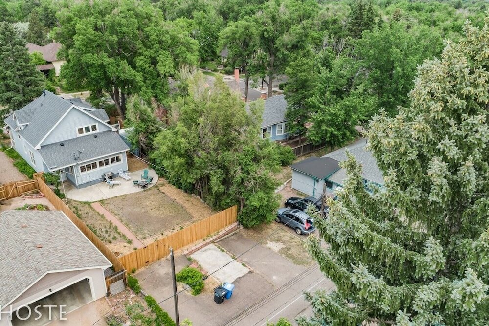 Фото 3br Classic Home Quiet Neighborhooddog Friendly