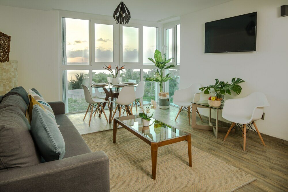 Фото Chic- Newly Renovated 1 Bdr at the best beach