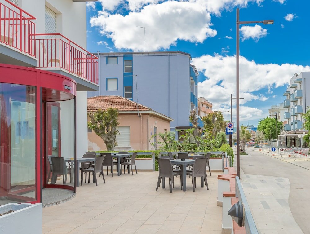 Фото Hotel Marylise