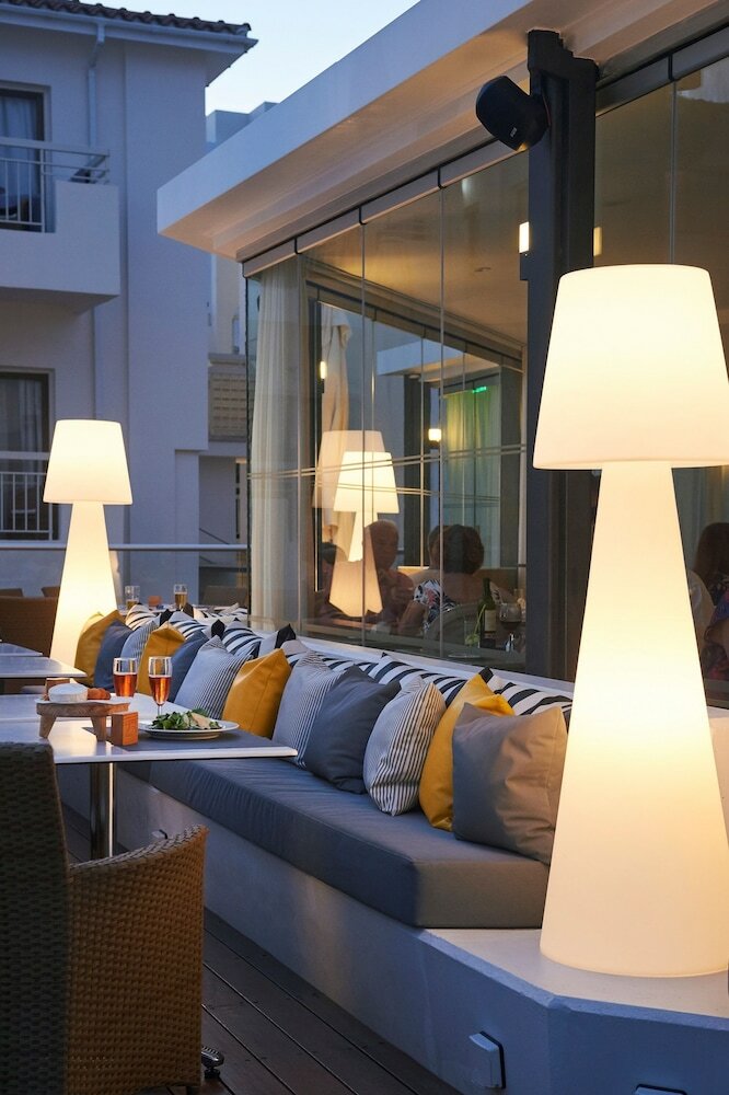 Фото King Jason Paphos