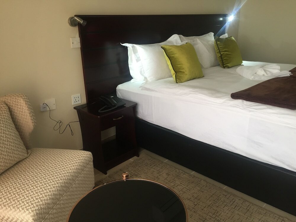 Фото Cycad Palm Hotel