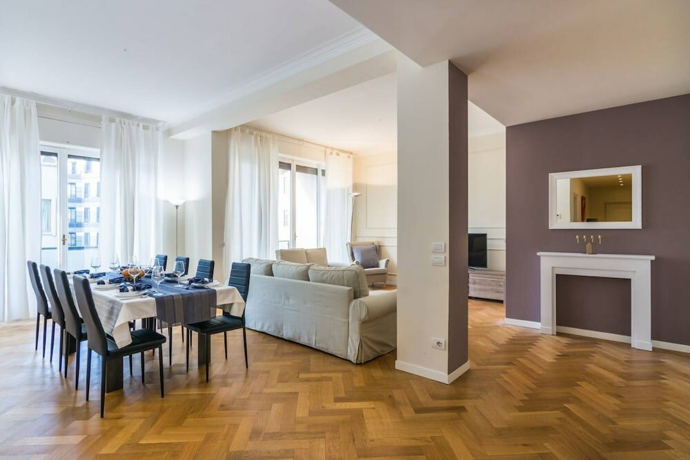 Фото Luxury 3 Bedrooms Near Duomo