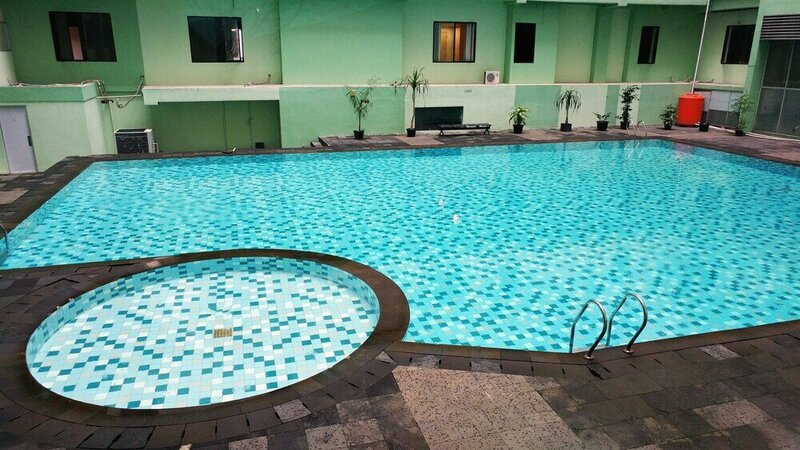 Гостиница Cozy Stay 2br Menteng Square Apartment в Джакарте