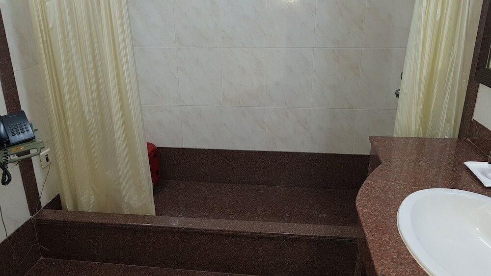 Фото Hotel Sriyash Regency