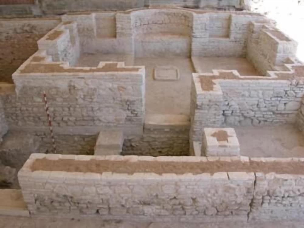 Фото Hotel Las Acacias