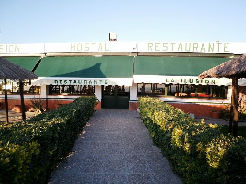 Гостиница Hostal Restaurante La Ilusión