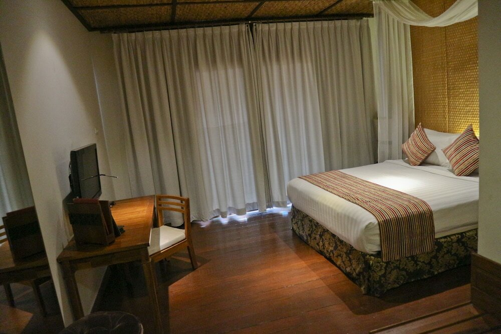 Фото Grand Mega Resort and SPA Cepu