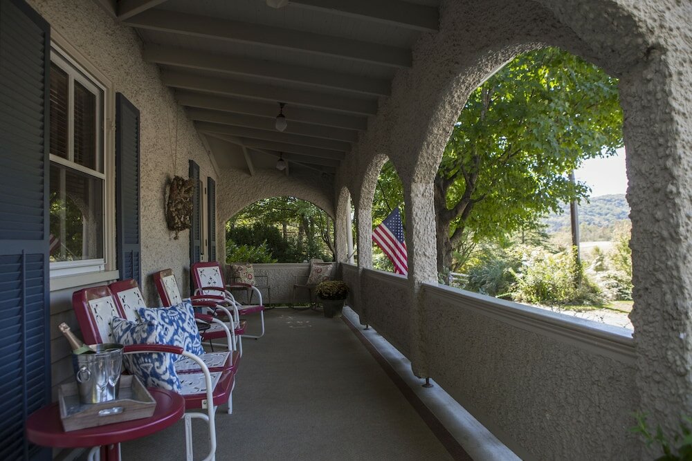 Фото Gay Street Inn