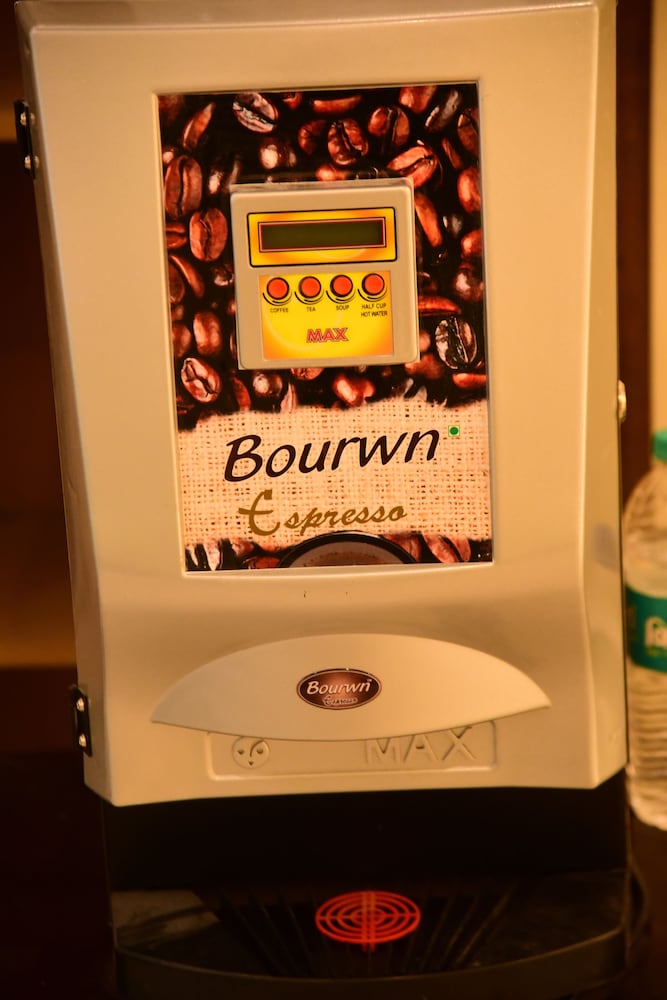 Фото Hotel Karan Residency