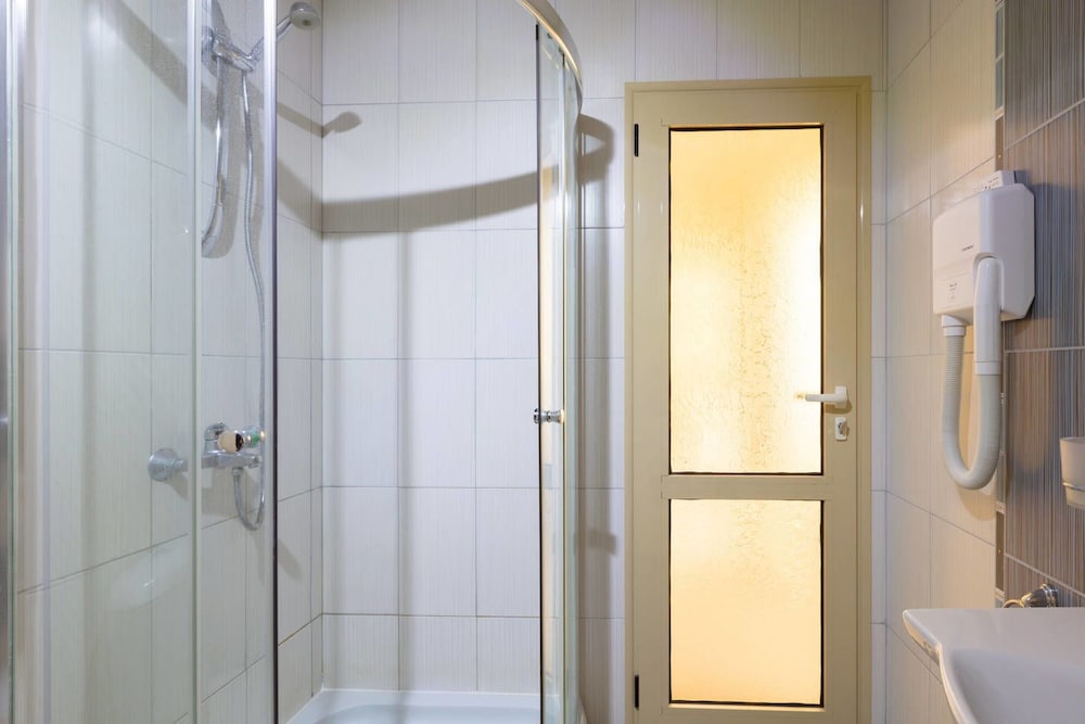 Фото One Bedroom Family Apartment with Balcony