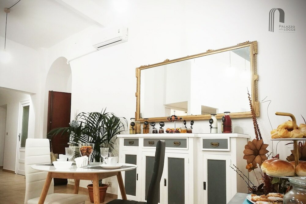 Фото Palazzo delle Logge