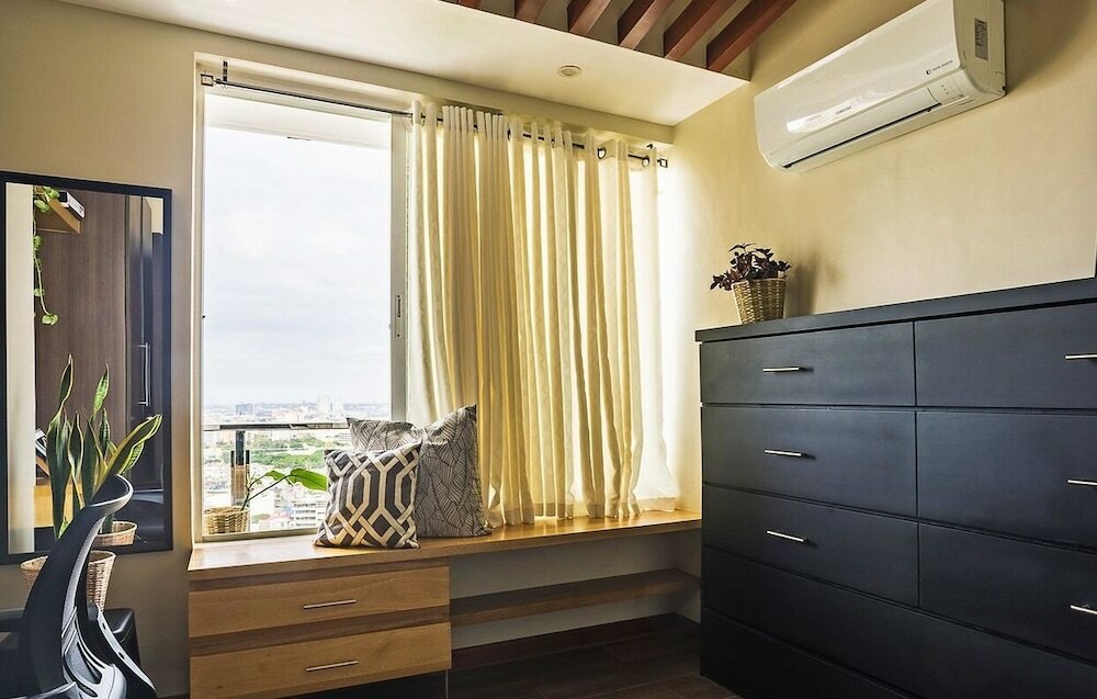 Фото Padgett Place - Deluxe Suites