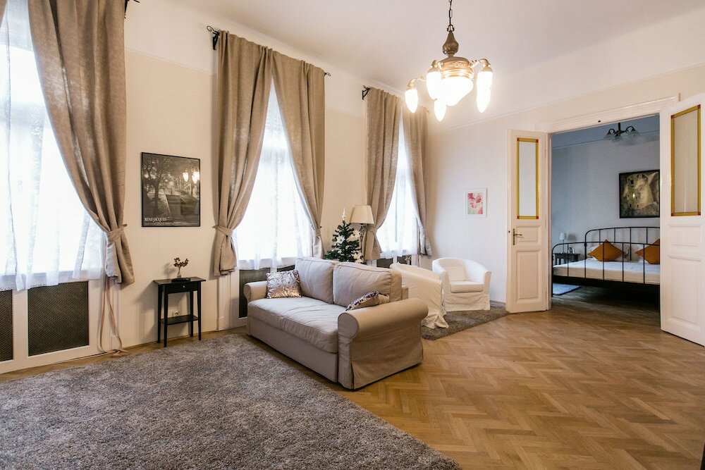 Фото Brody 30 Apartment