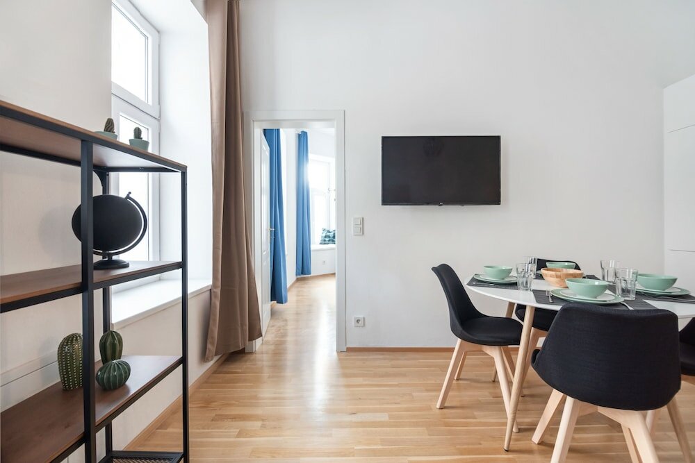 Фото Cozy new stylish 15 min to the center