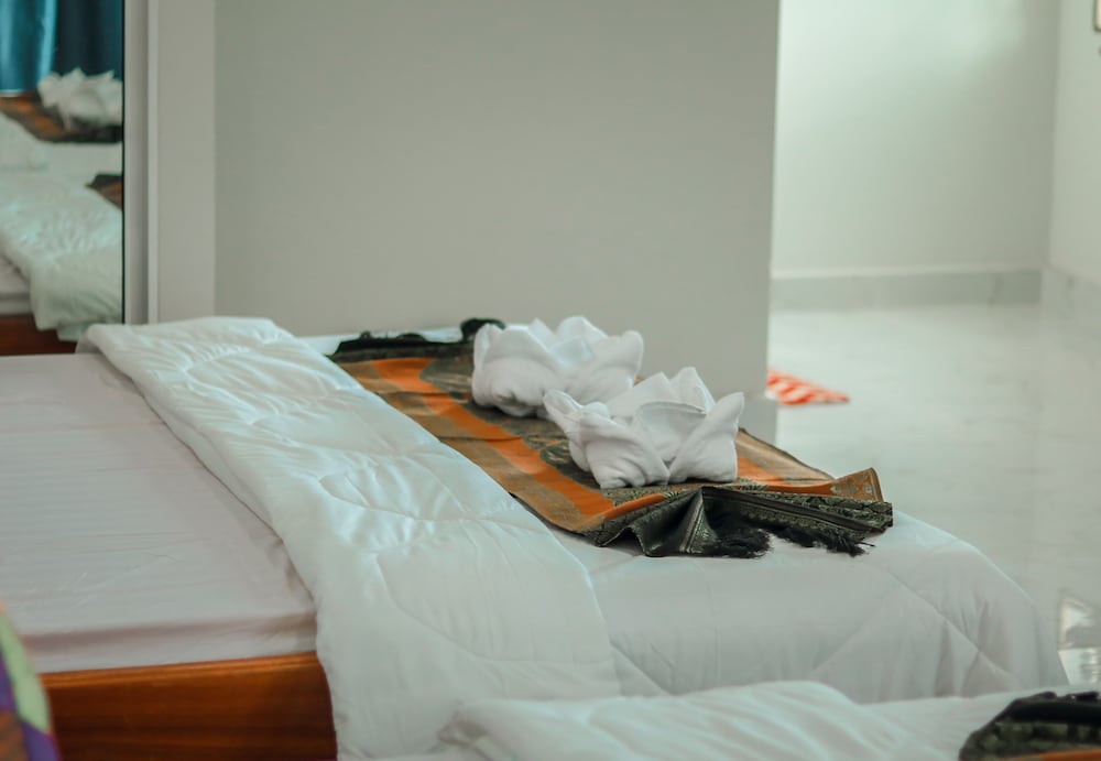 Фото Intanou Boutique Hotel Kampot