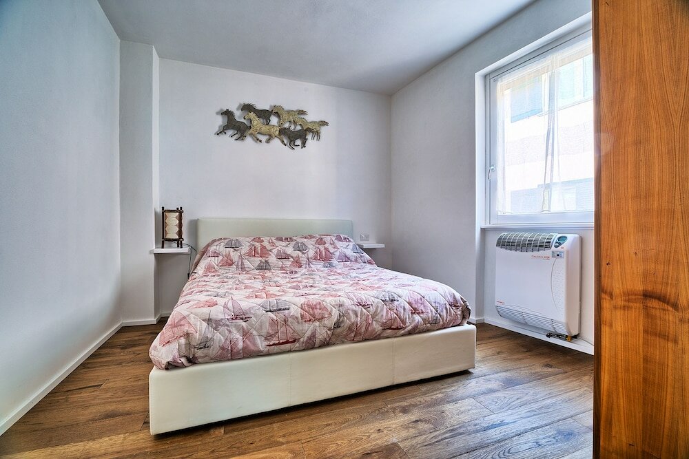 Фото Marina Apartments