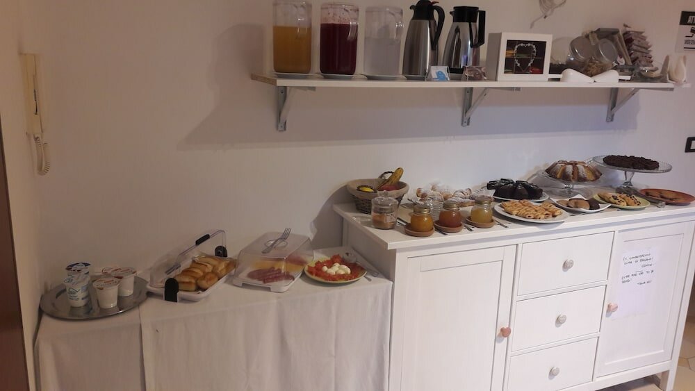 Фото Dimoramuri B&b