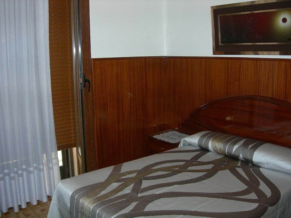 Фото Pension Estefania