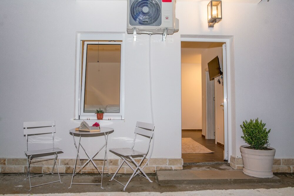 Фото Apartments Tina