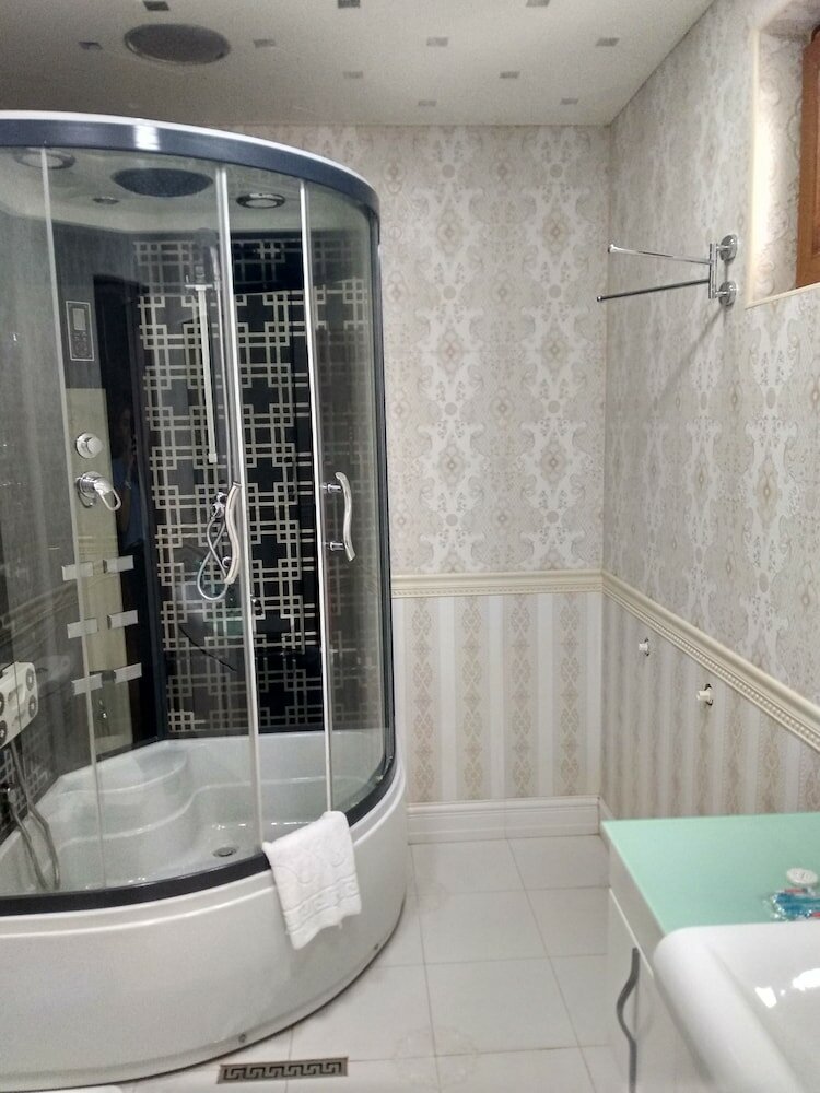 Фото Amadeo Hotel & Apartments