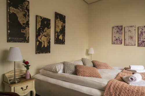 Гостиница Private and peaceful one room apartments в Боргарнесе