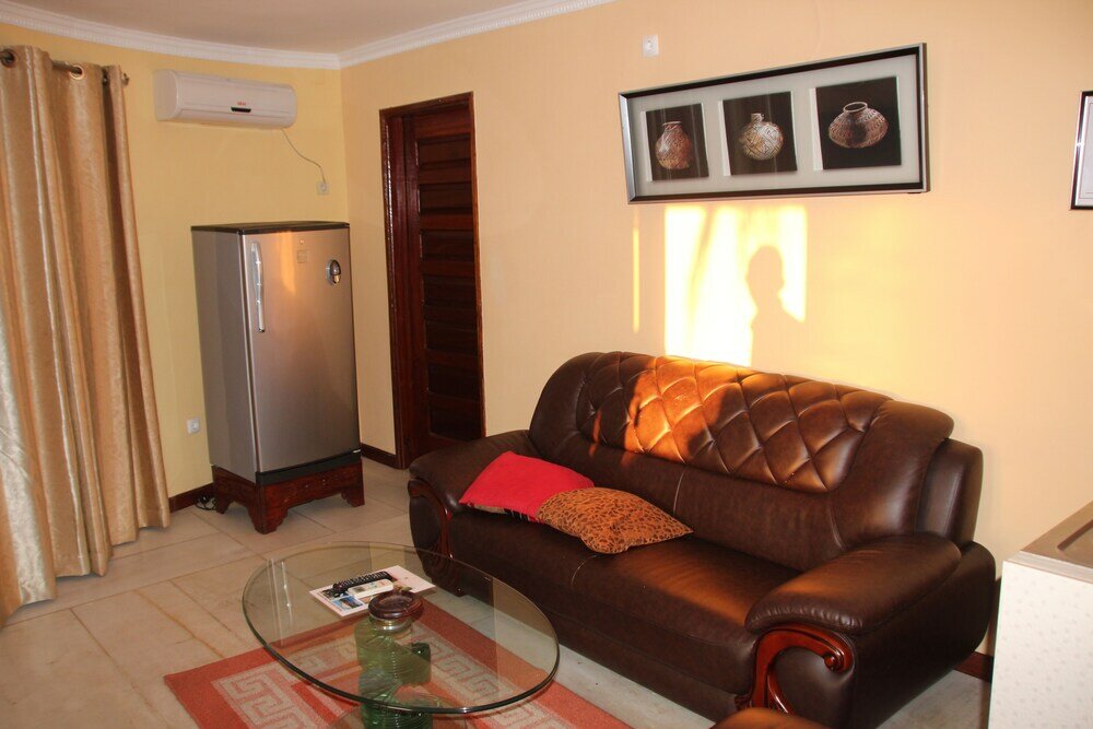 Фото Thamole Lodge