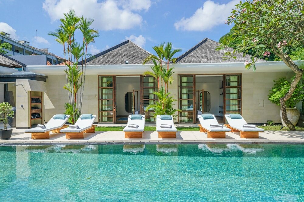 Фото Villa Karishma